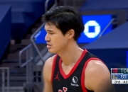 开云体育中国-日本男篮血洗爵士，克莱高光表现