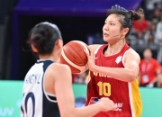 开云体育入口-关于体育盛宴中，女子球队秀出飒爽英姿！的信息