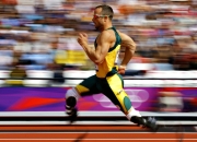 开云平台-桃田贤斗统治全场，印度队绝境翻盘马来西亚队