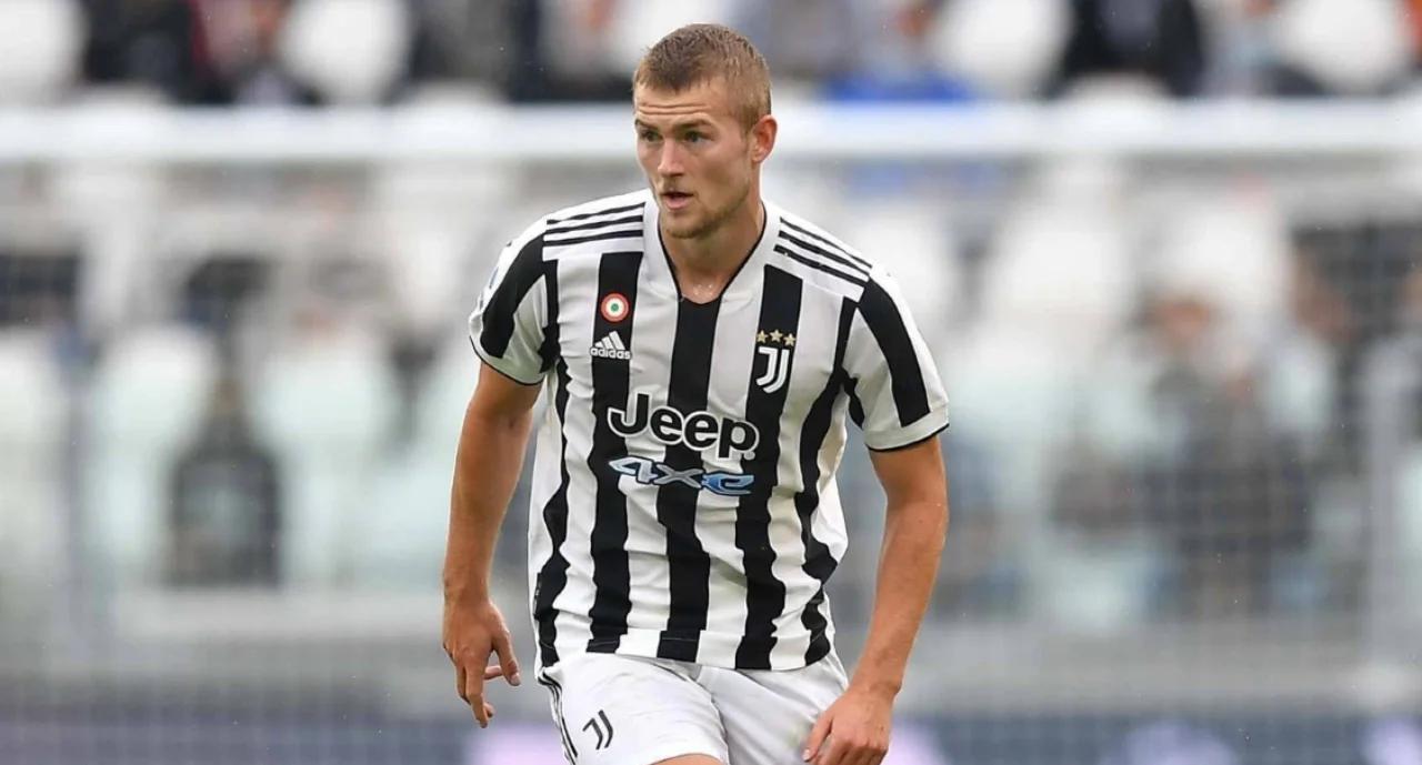 巴萨爆冷马德里竞技,德利赫特爆发神勇 巴萨爆冷马德里竞技,德利赫特爆发神勇