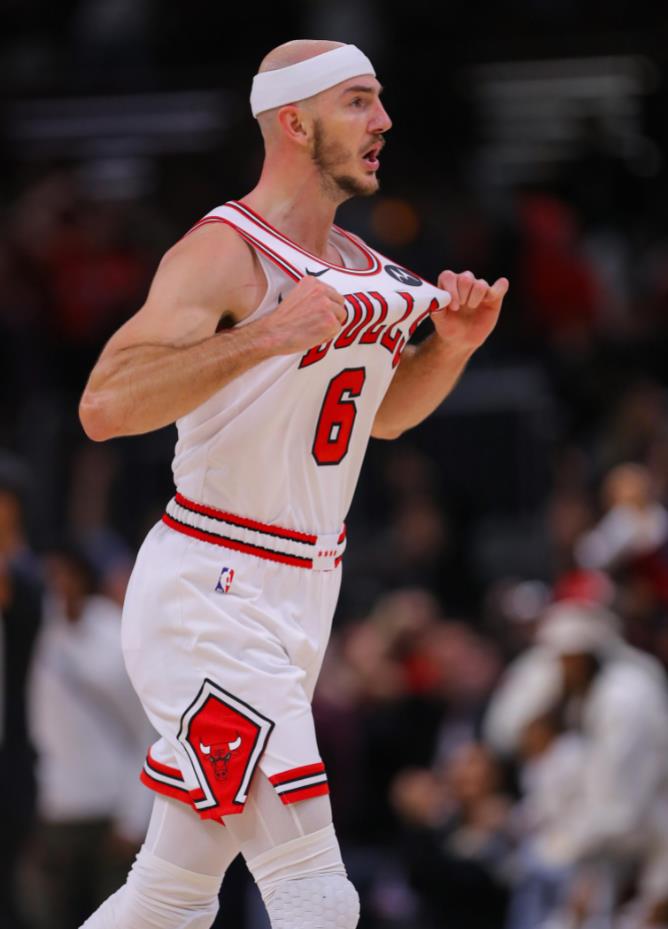 关于篮网B队鏖战西班牙男篮,卡鲁索三分雨点燃全场的信息 关于篮网B队鏖战西班牙男篮,卡鲁索三分雨点燃全场的信息