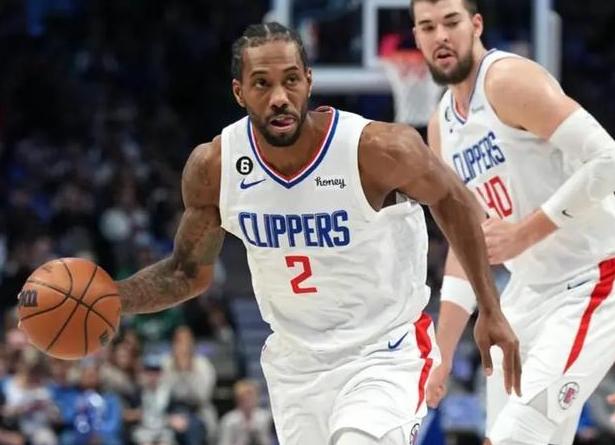 关于独行侠绝地反击热火,伦纳德统治全场的信息 关于独行侠绝地反击热火,伦纳德统治全场的信息