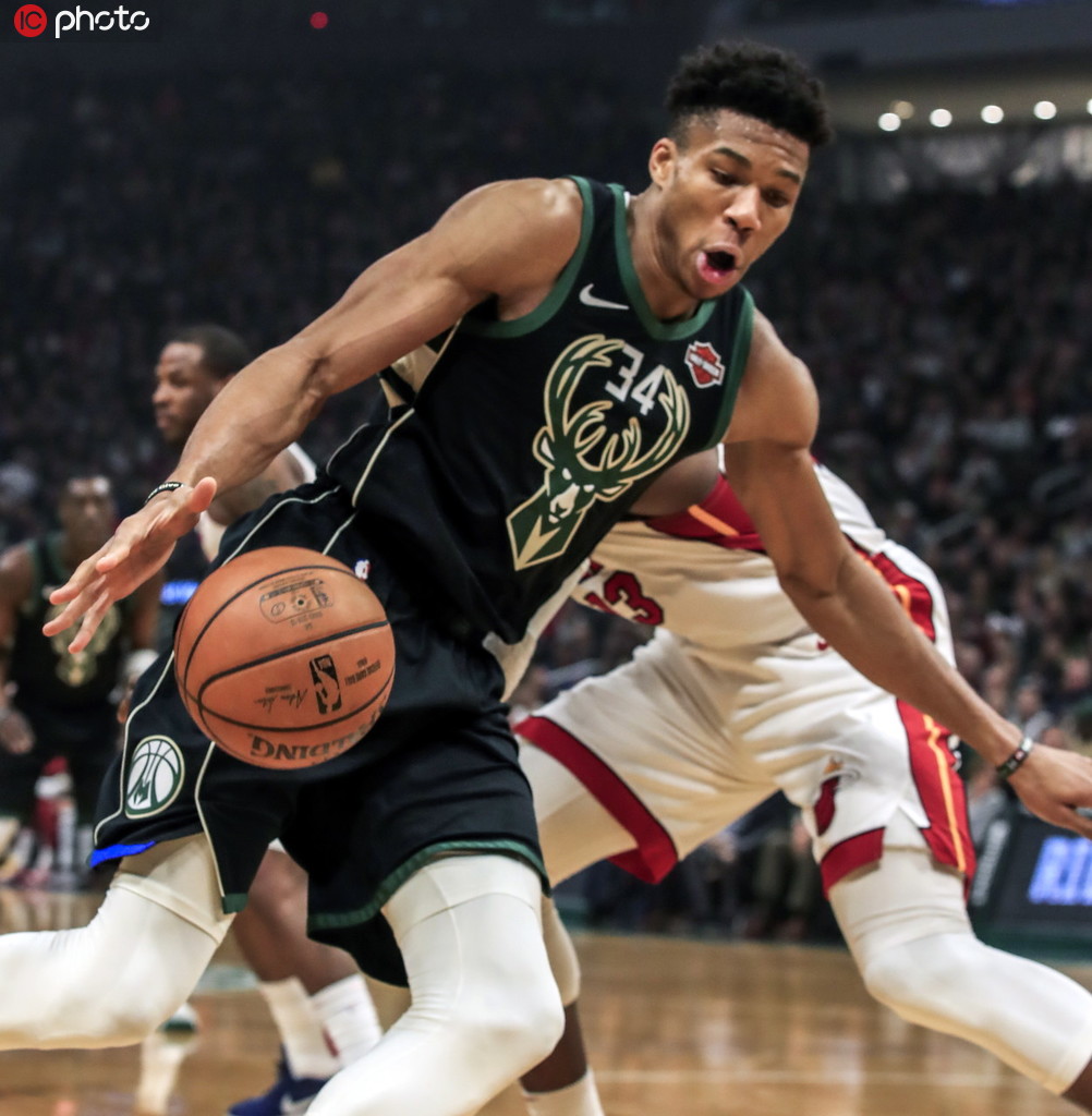 热火血洗雄鹿,萨姆·米切尔爆发神勇的简单介绍 热火血洗雄鹿,萨姆·米切尔爆发神勇的简单介绍