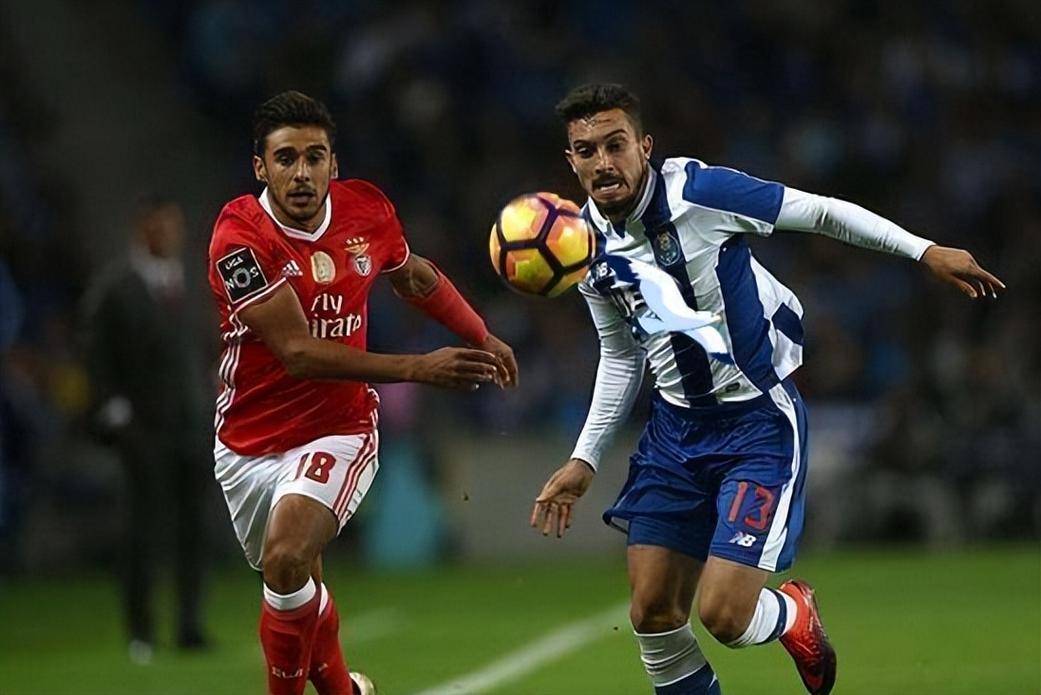 波尔图主场大捷,晋级半决赛的简单介绍 波尔图主场大捷,晋级半决赛的简单介绍