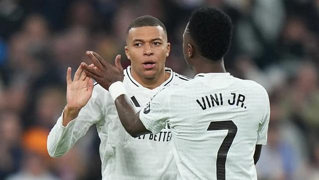 多芬客场逼平对手,稳固积分位置 多芬客场逼平对手,稳固积分位置