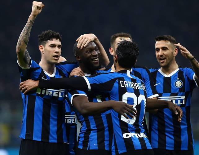 国米客场击败热那亚,势不可挡的简单介绍 国米客场击败热那亚,势不可挡的简单介绍