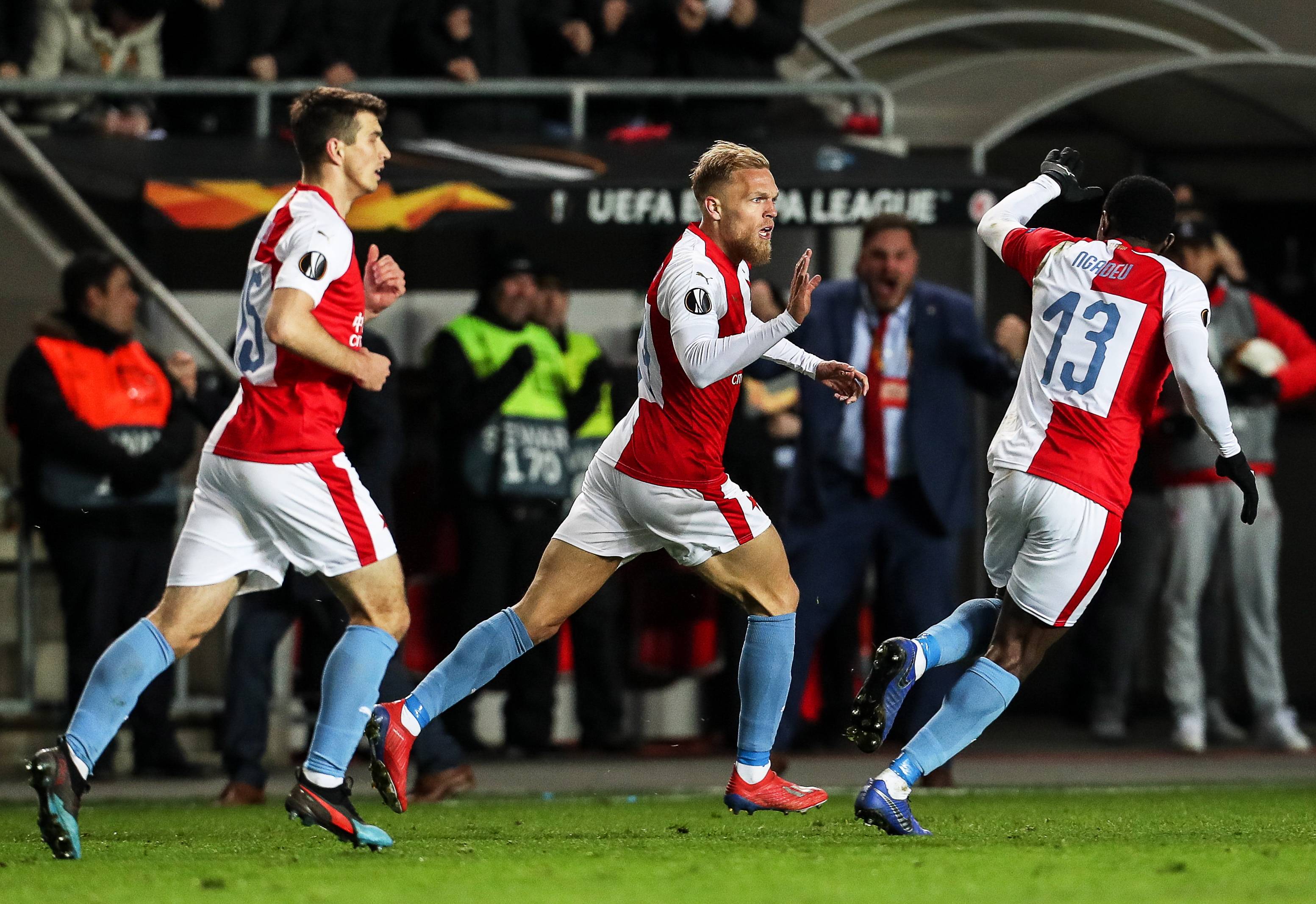 亚特兰大主场告捷,意甲联赛竞争壮观的简单介绍 亚特兰大主场告捷,意甲联赛竞争壮观的简单介绍