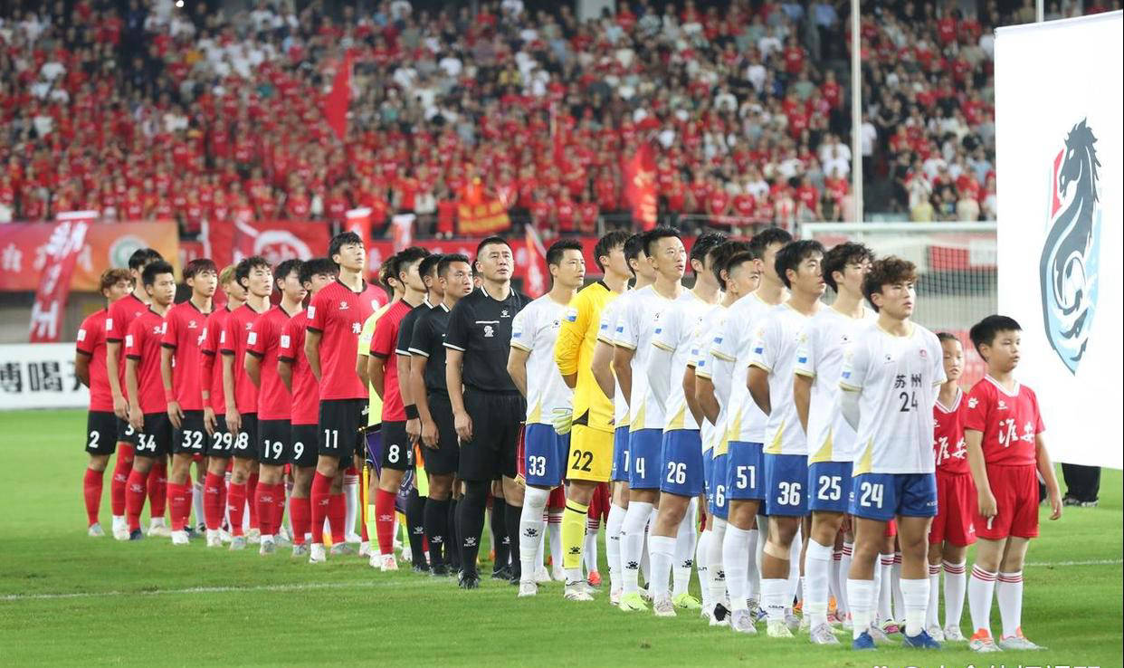 包含球员实力大比拼,唇枪舌剑不可避免!的词条 包含球员实力大比拼,唇枪舌剑不可避免!的词条