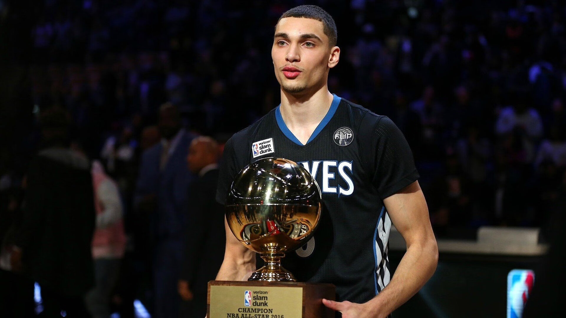 跨界主宰，篮网击溃凯尔特人，保罗在欧冠半决赛接管比赛