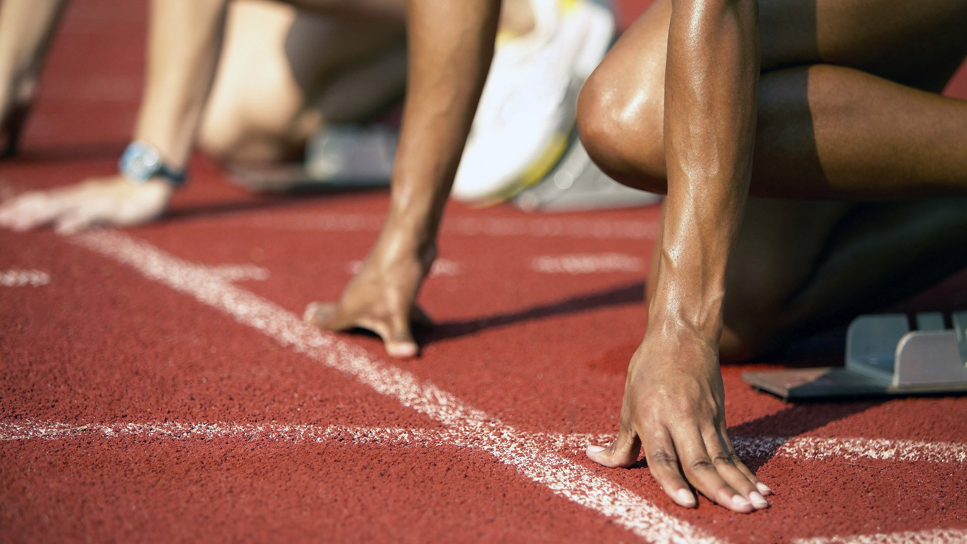 救赎之夜，萨拉赫一锤定音，利物浦重燃英超争冠希望