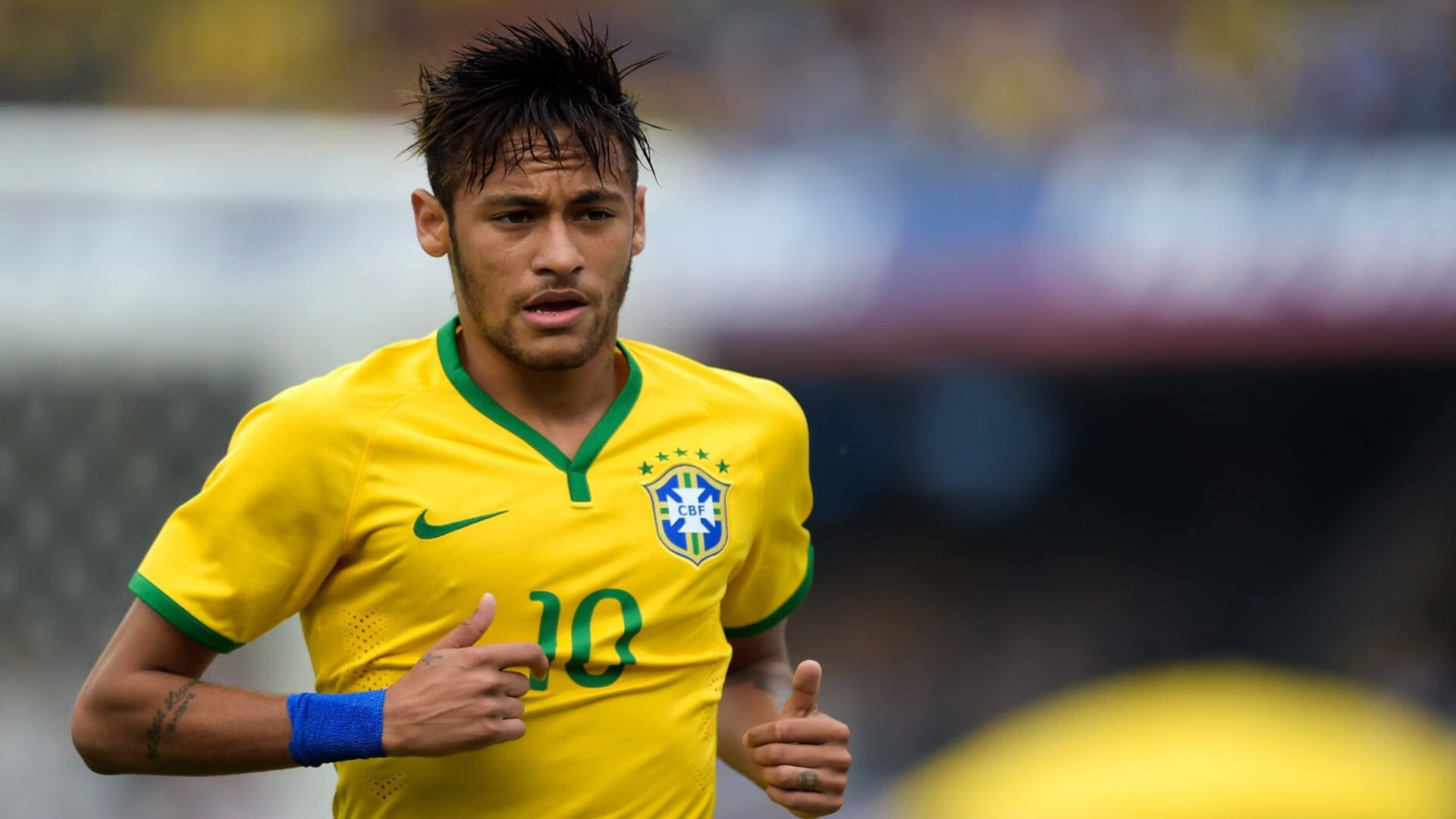 哈登关键时刻一锤定音，掘金主场击溃篮网展现实力差距